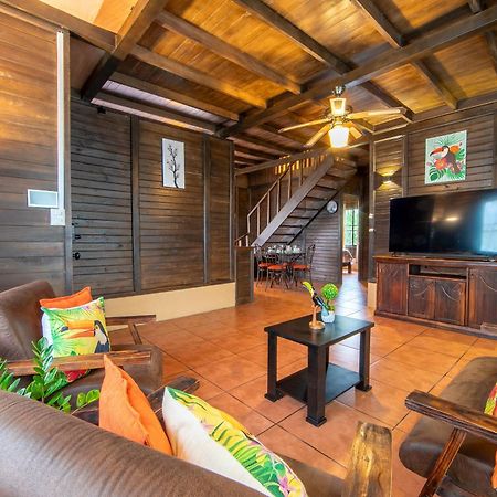 The Toucan Nest - Ac, Gated & Pool La Fortuna Bagian luar foto