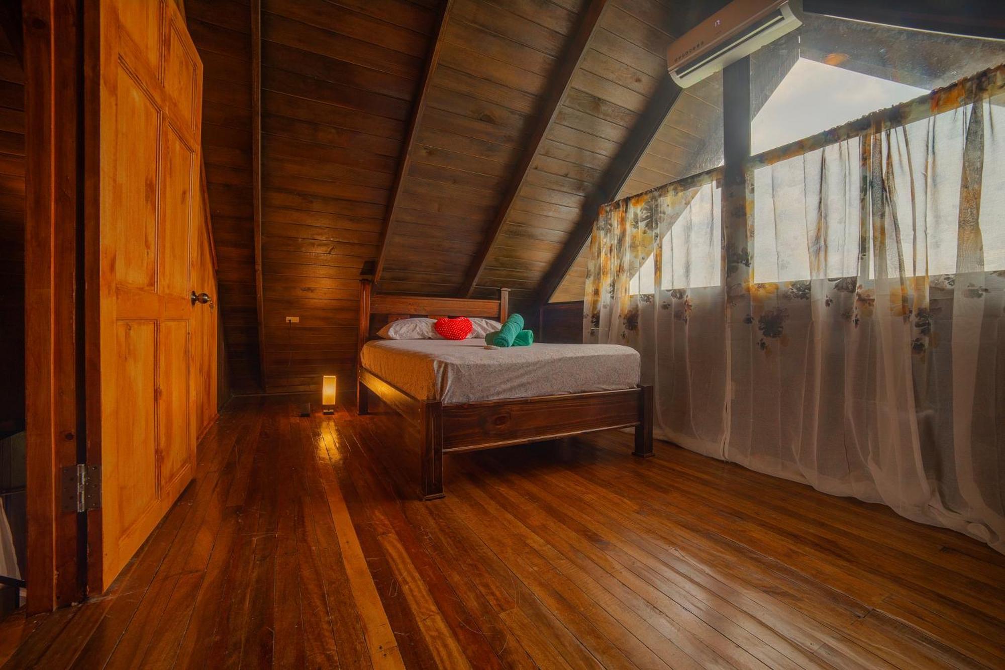 The Toucan Nest - Ac, Gated & Pool La Fortuna Bagian luar foto