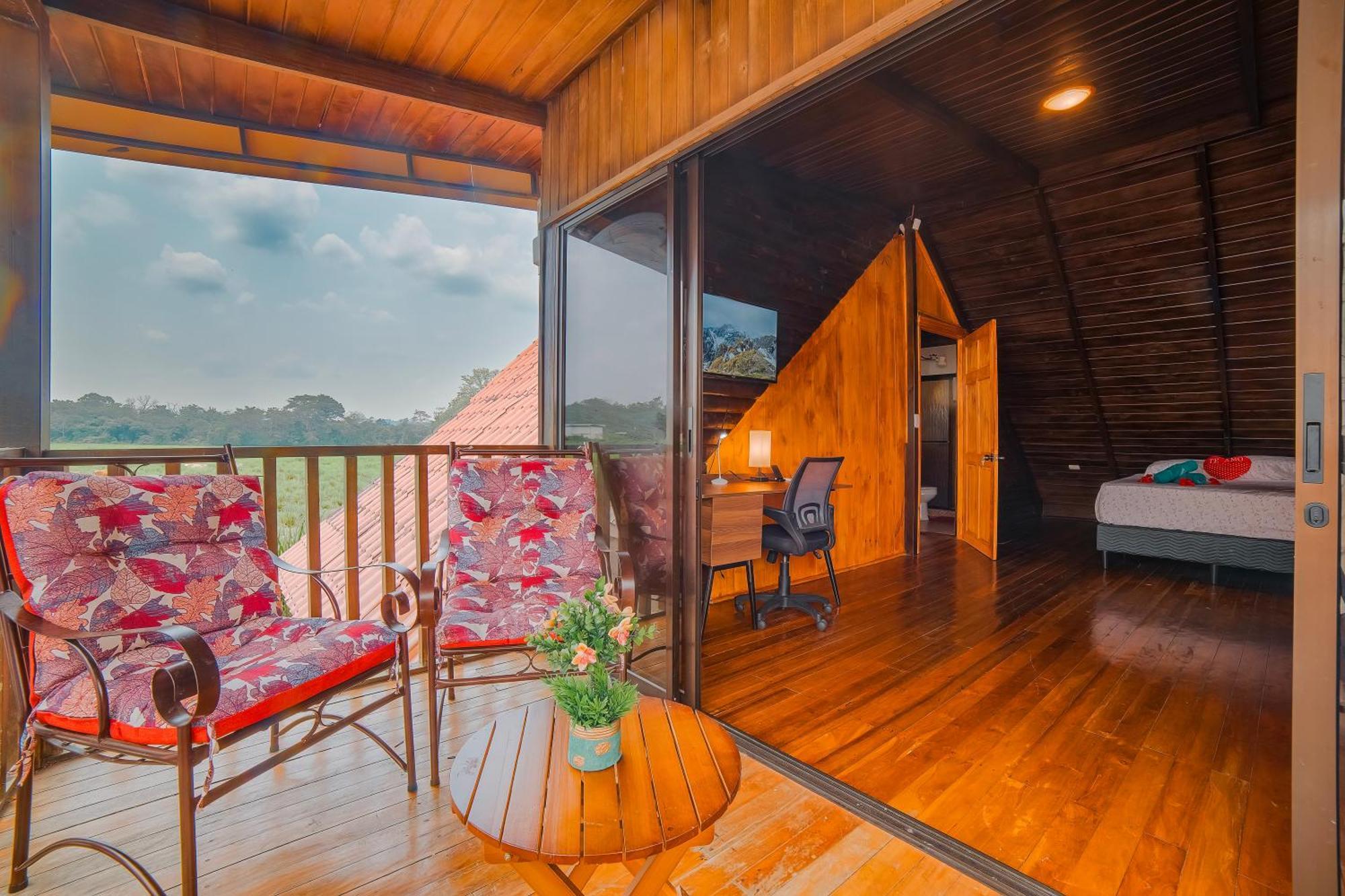 The Toucan Nest - Ac, Gated & Pool La Fortuna Bagian luar foto